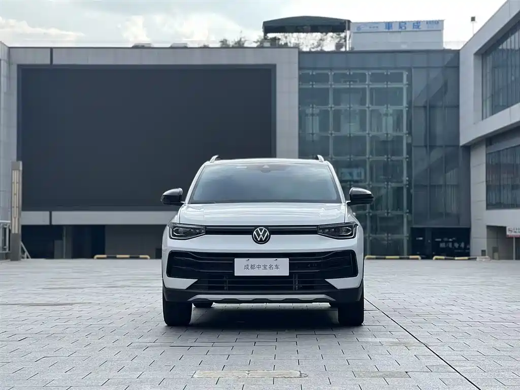 Volkswagen Tharu 2025