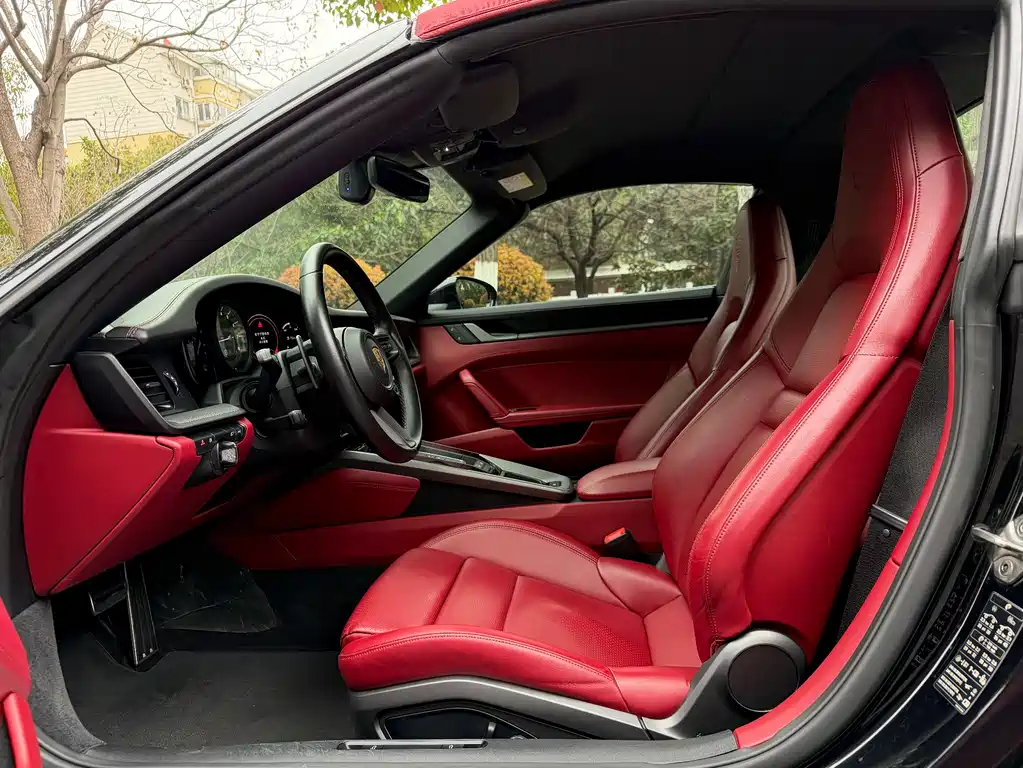 Porsche 911 2022