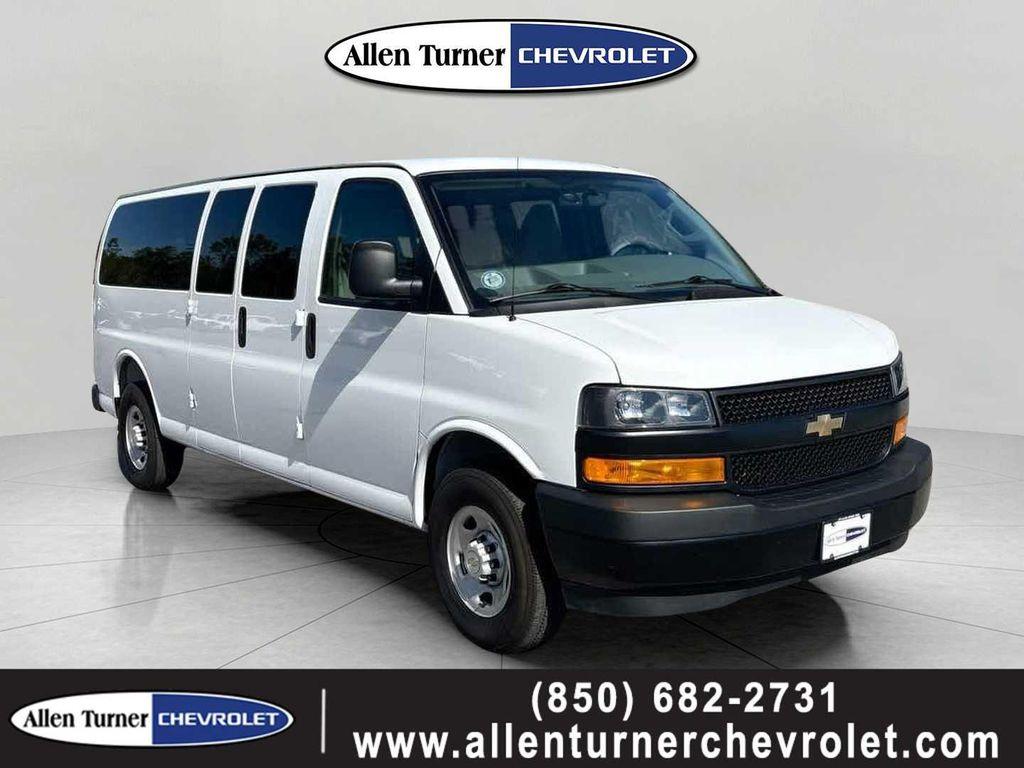 Chevrolet Express 2025