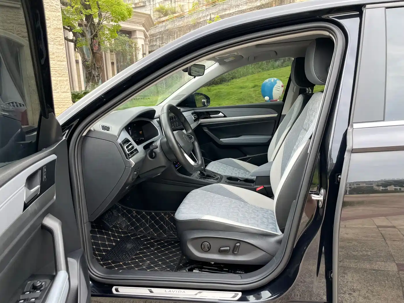 Volkswagen Lavida 2022