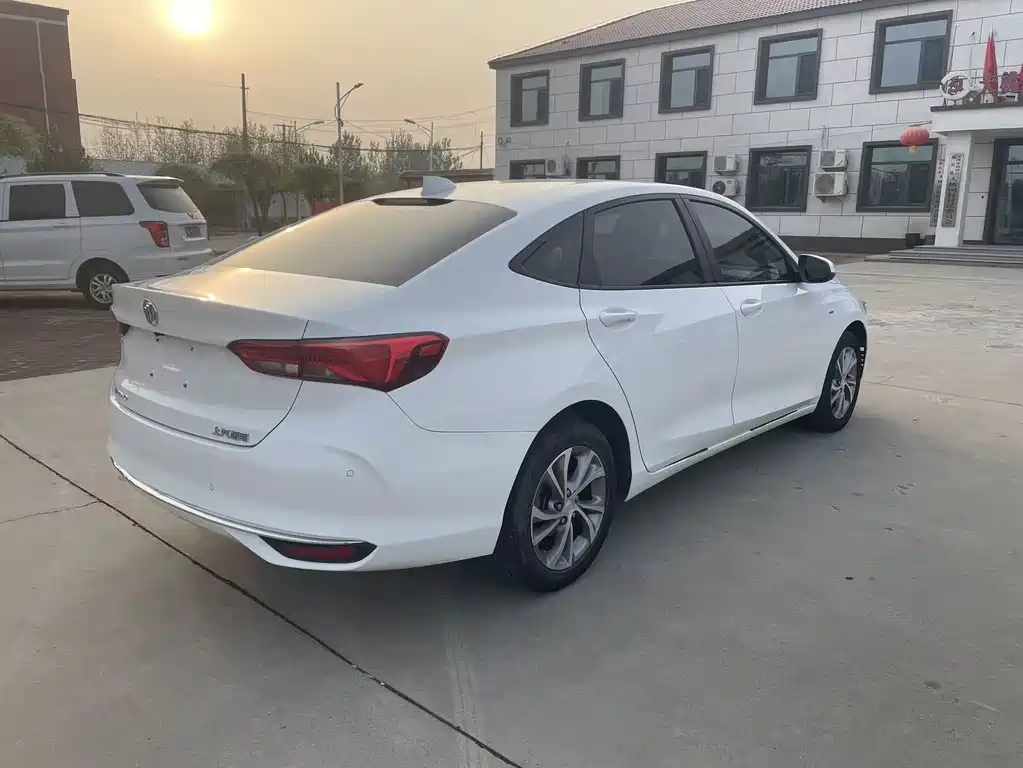 Buick Verano 2022