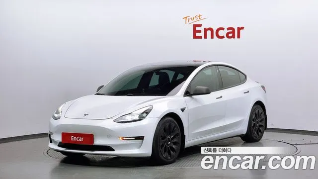 Tesla Model 3 2021