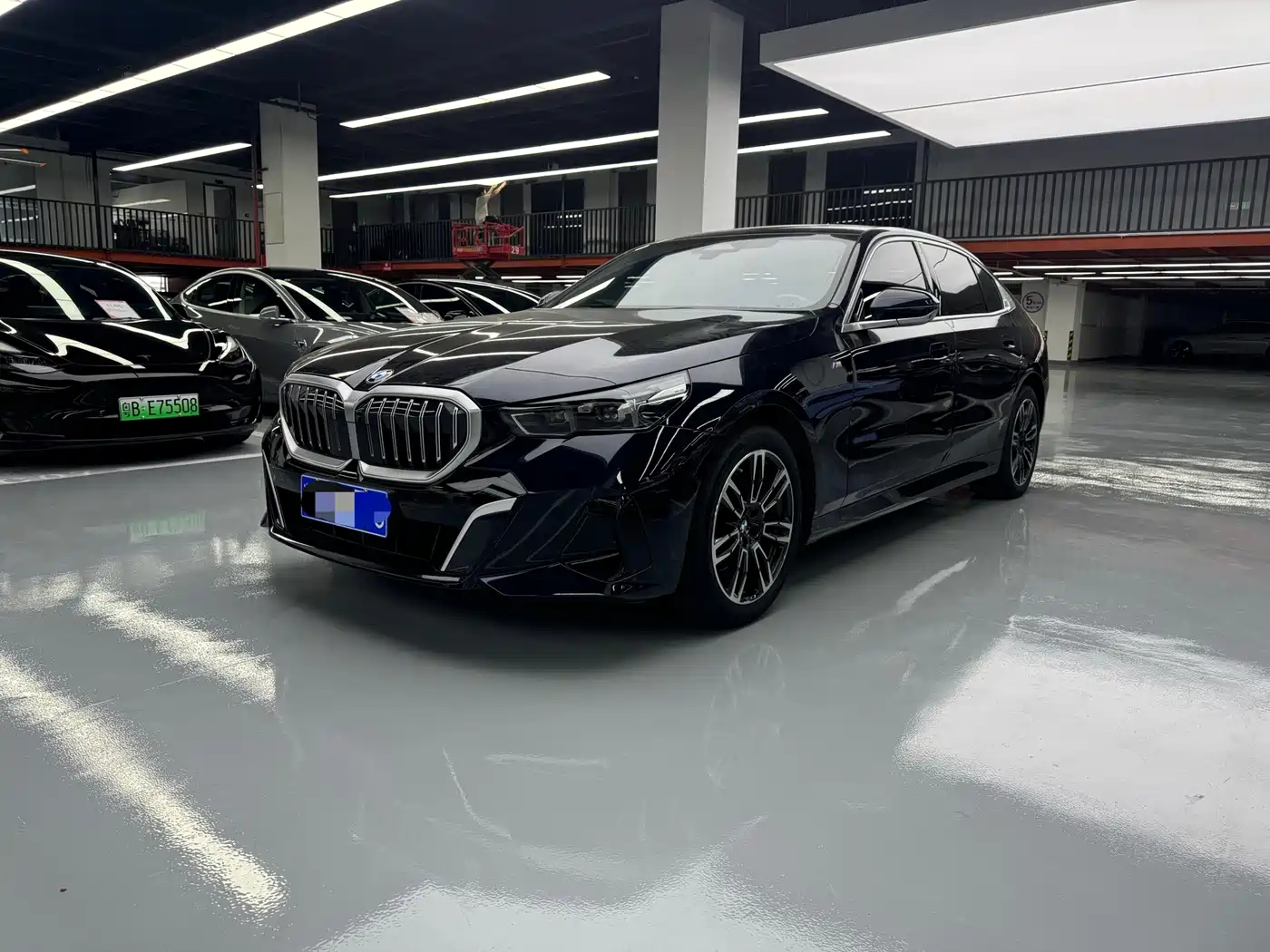 BMW 5 серии 2025