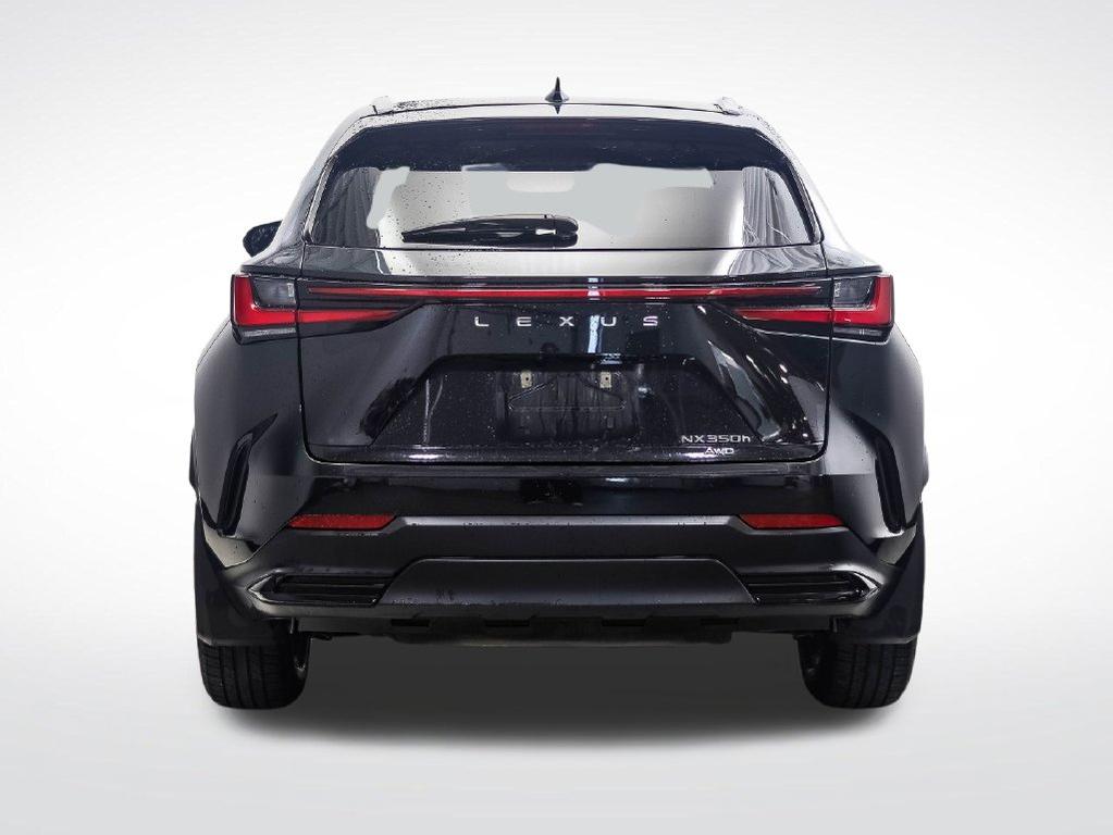 Lexus NX 2024