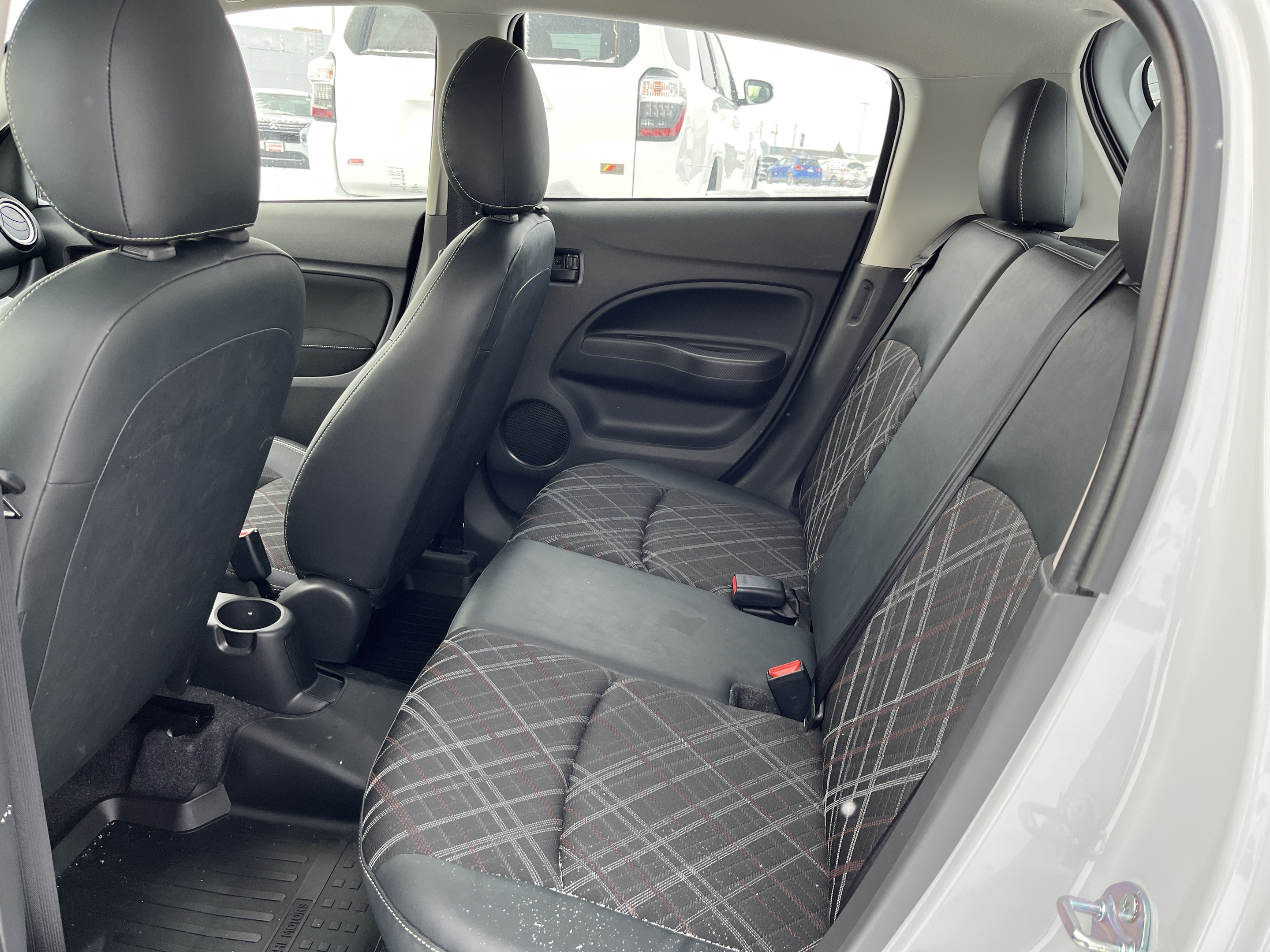 Mitsubishi Mirage 2024