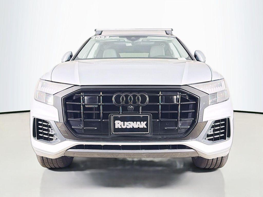 Audi Q8 2023