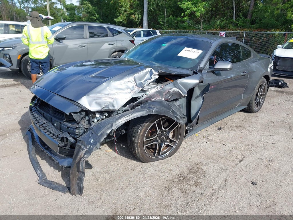 Ford Mustang 2021