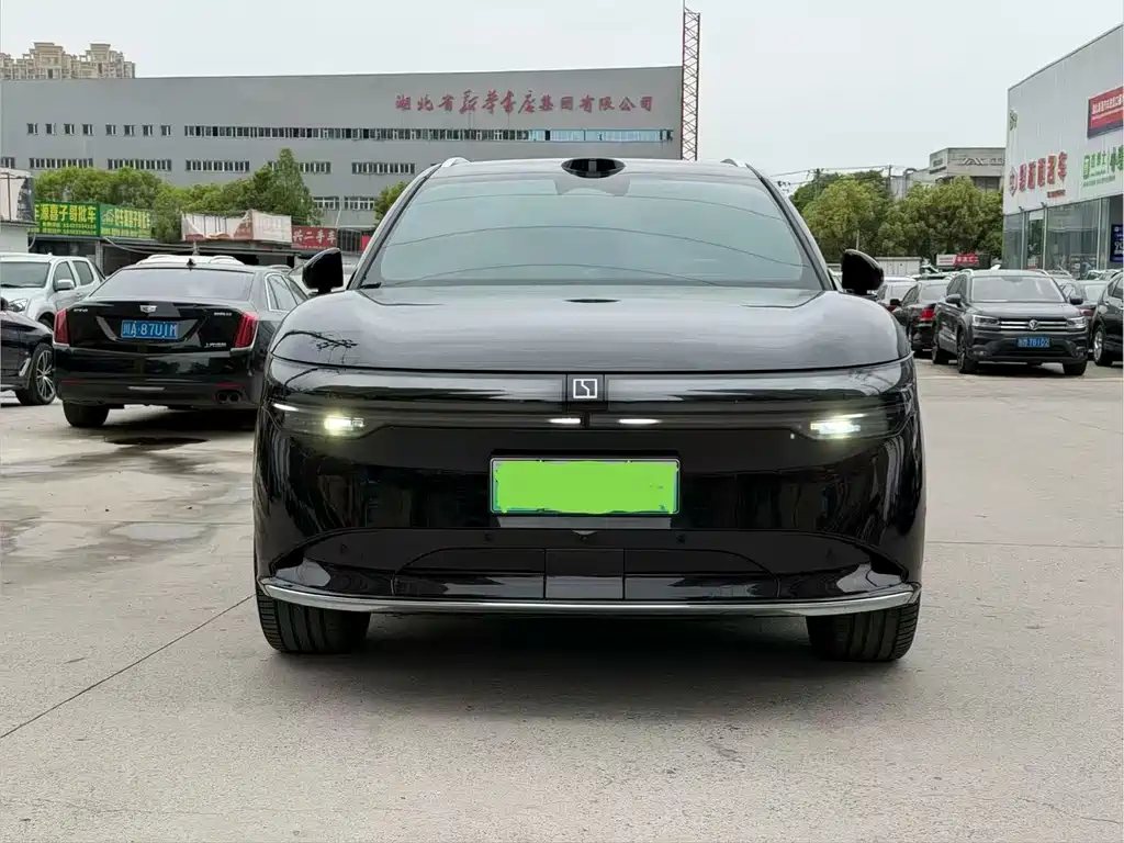 Zeekr 7X 2024