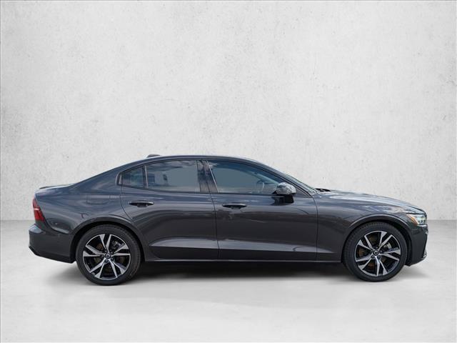 Volvo S60 2023