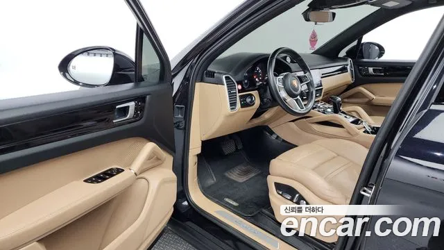 Porsche Cayenne 2020