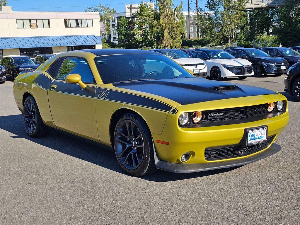 Dodge Challenger 2021