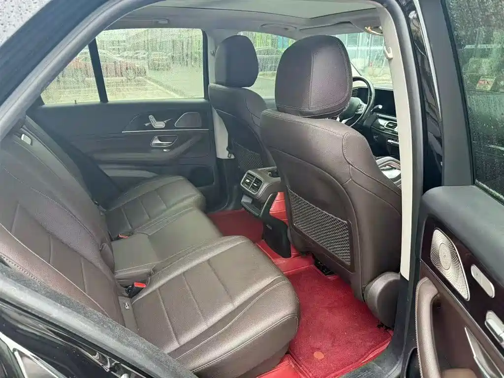 Mercedes-Benz GLE 2021