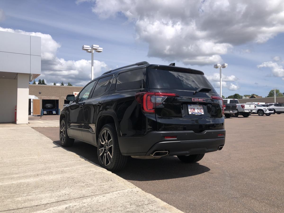 GMC Acadia 2021