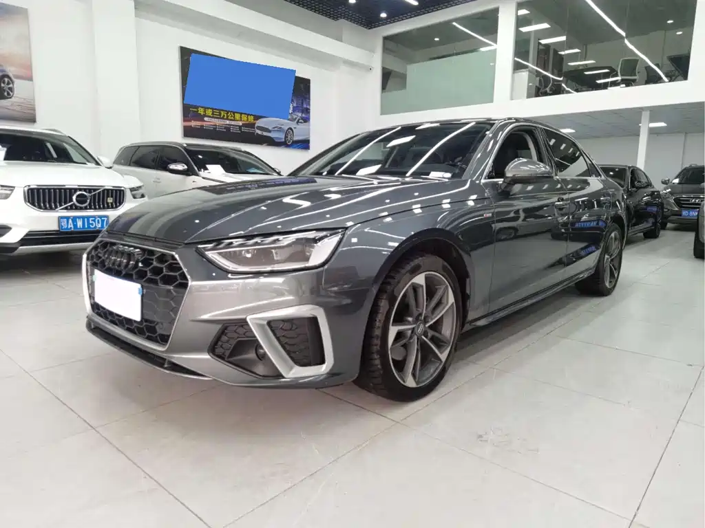 Audi A4 2021
