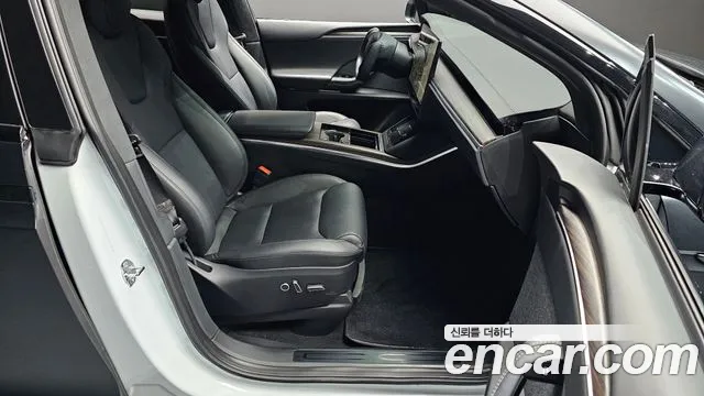 Tesla Model X 2023