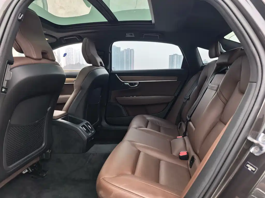 Volvo S90 2021