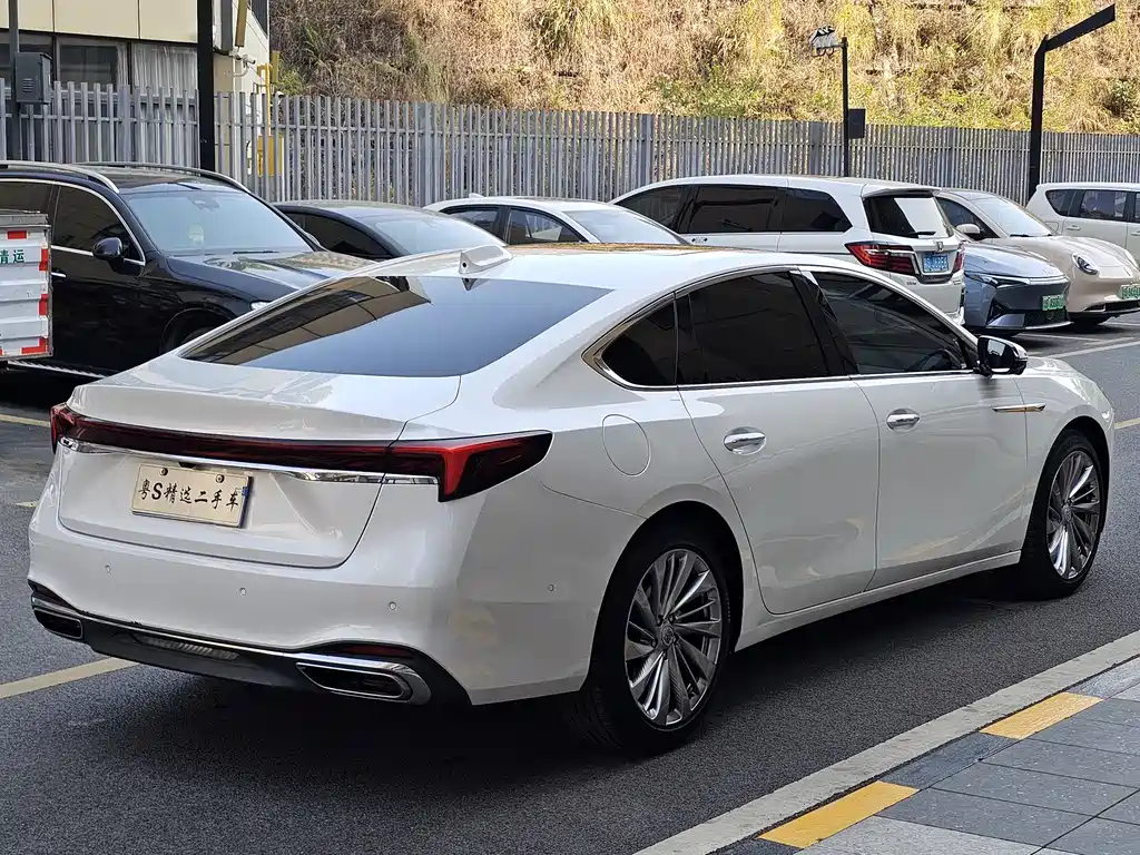 Buick LaCrosse 2024
