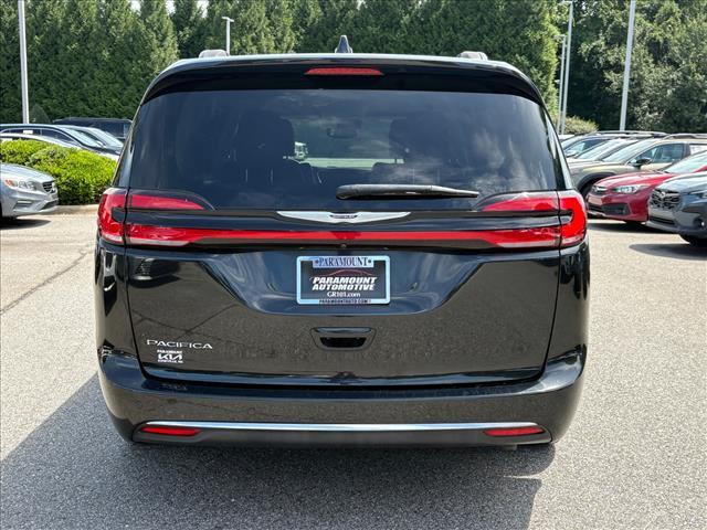 Chrysler Pacifica 2022
