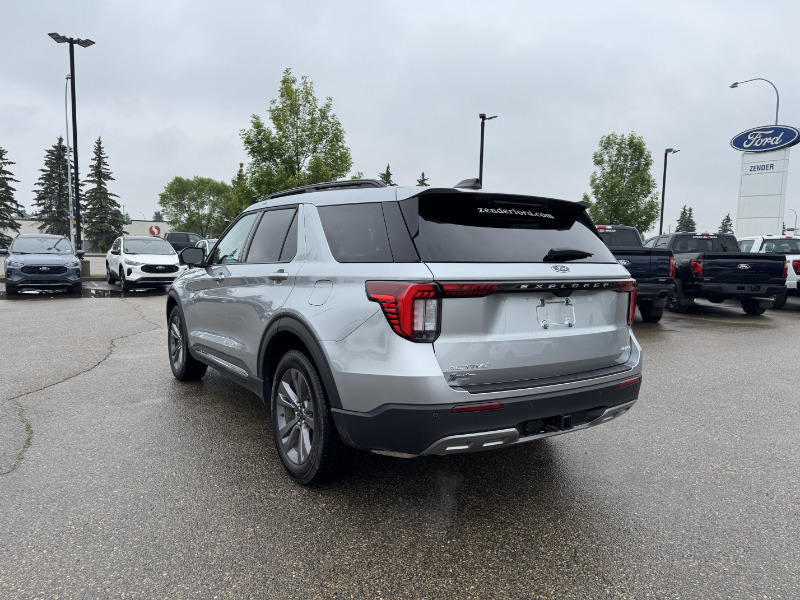 Ford Explorer 2025