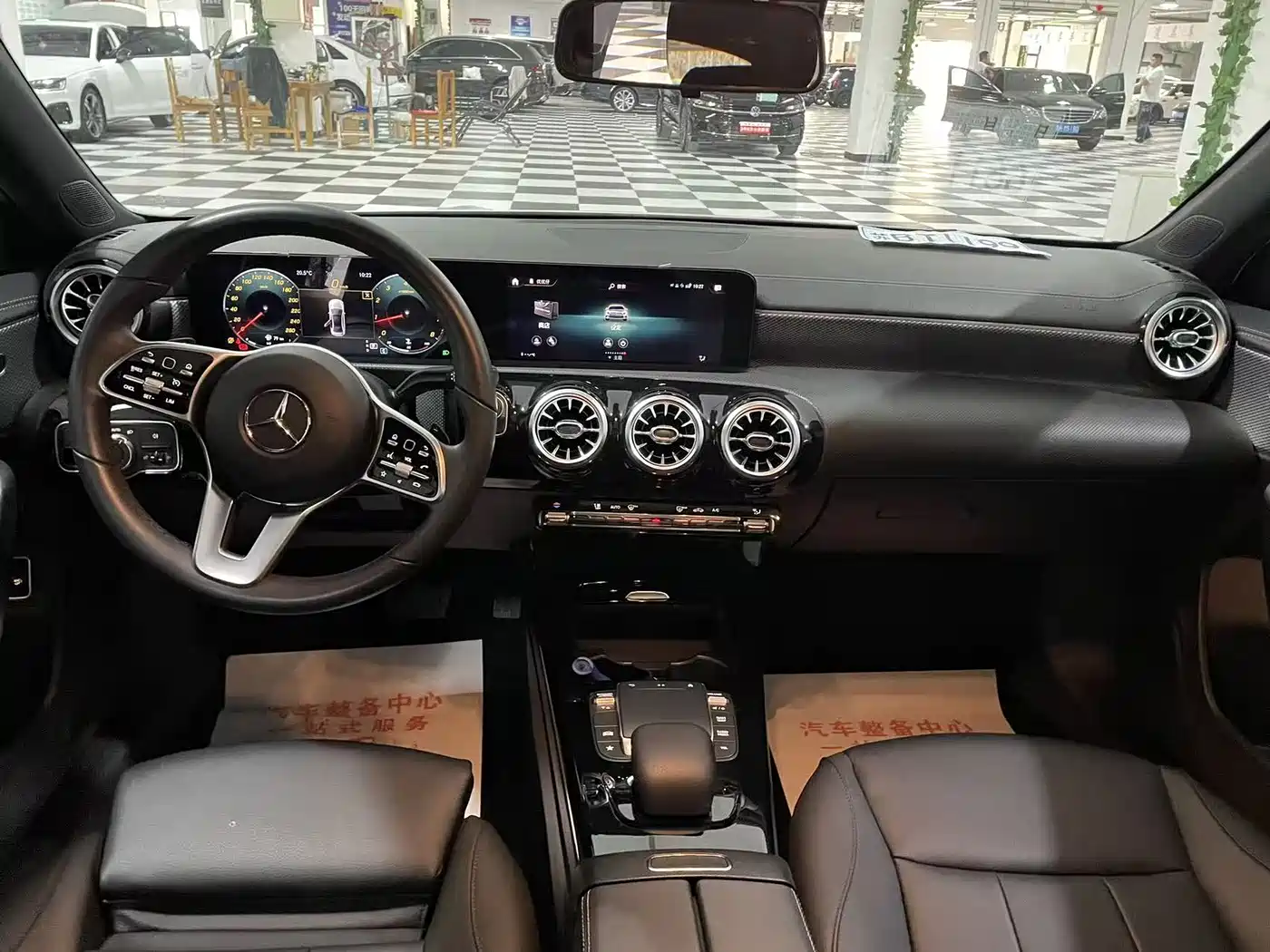Mercedes-Benz A-Класс 2022