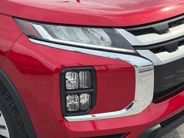 Mitsubishi Outlander Sport 2023