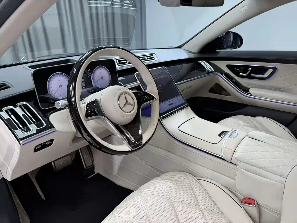 Mercedes-Benz Maybach S-Класс 2023
