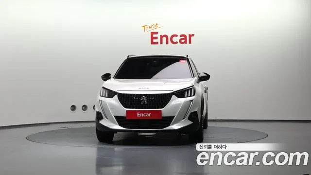 Peugeot 2008 2021