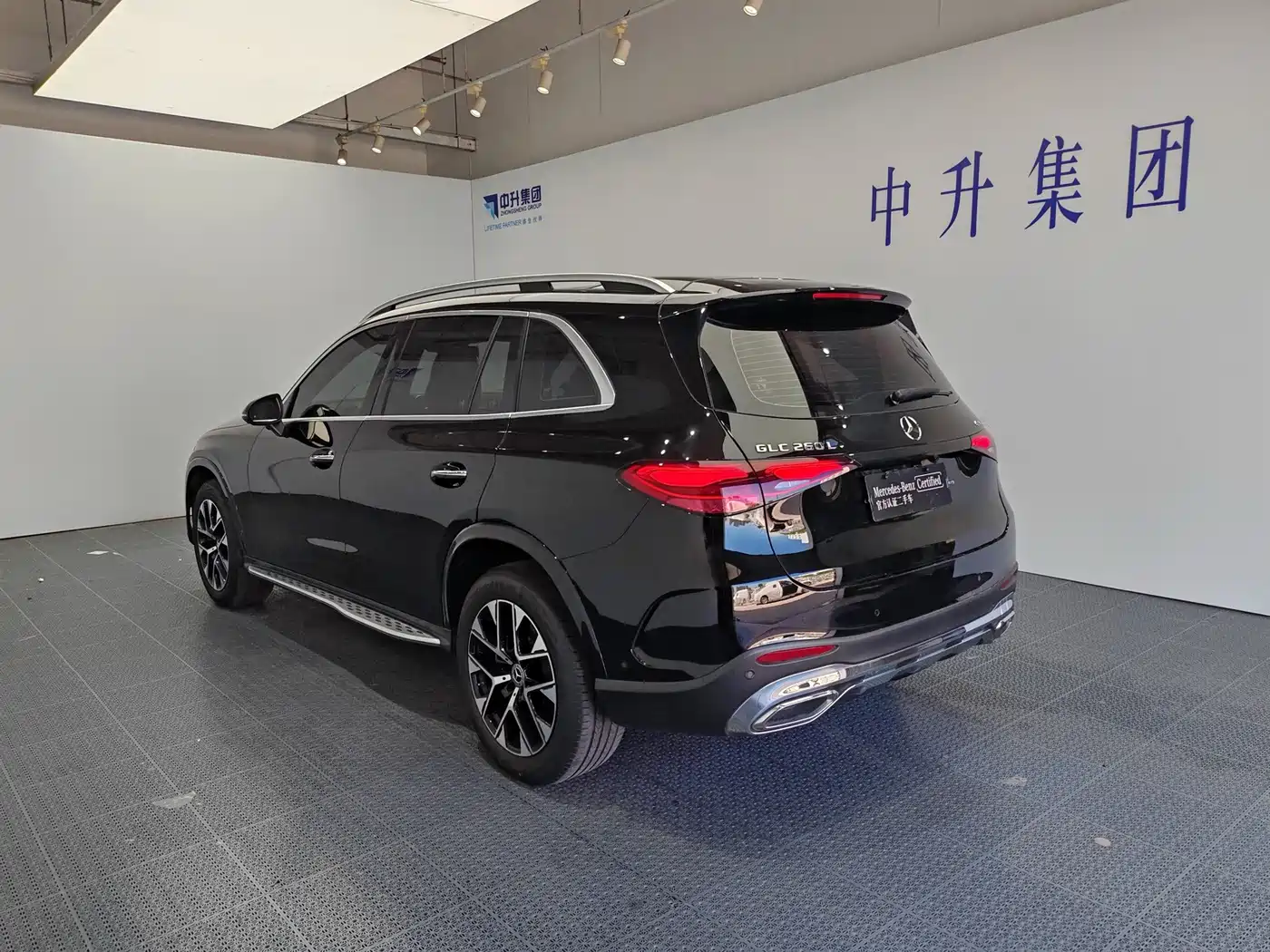 Mercedes-Benz GLC 2023