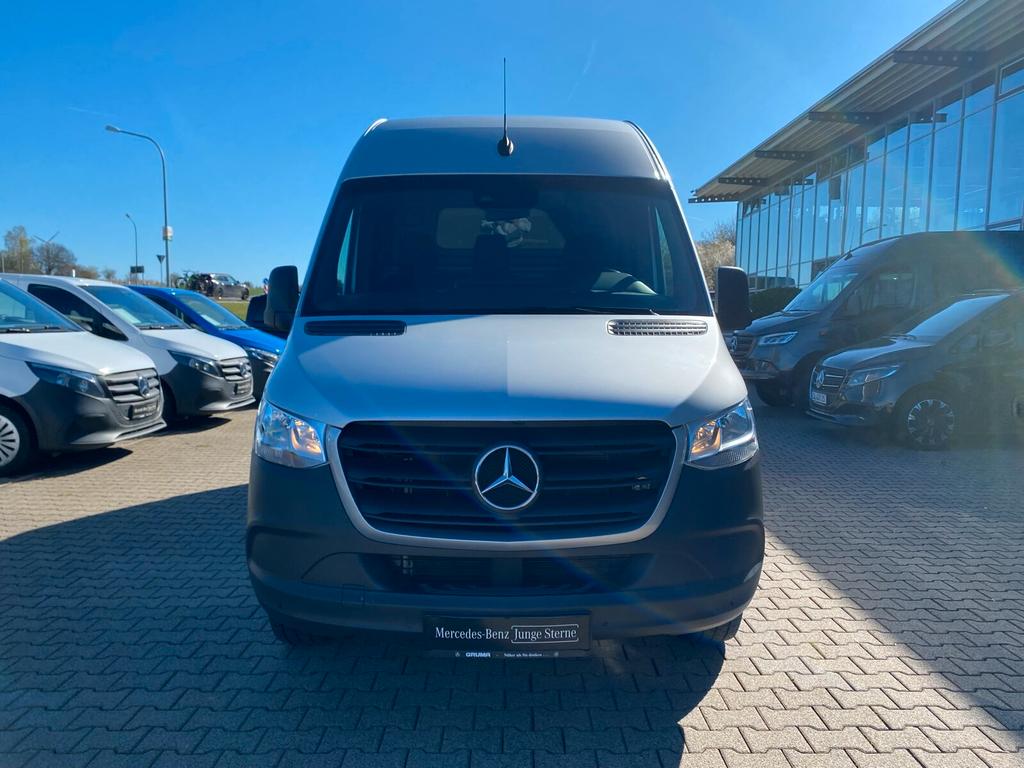 Mercedes-Benz SPRINTER 2023