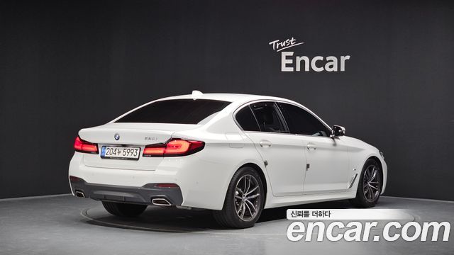 BMW 5 серии 2023