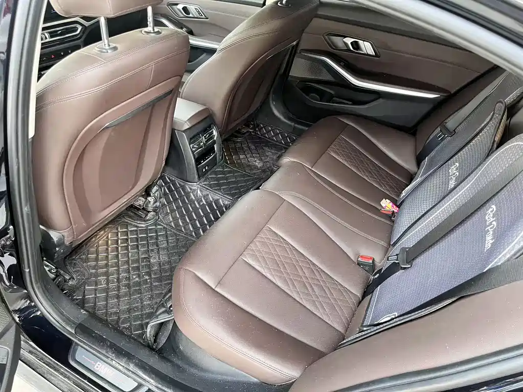 BMW i3 2023