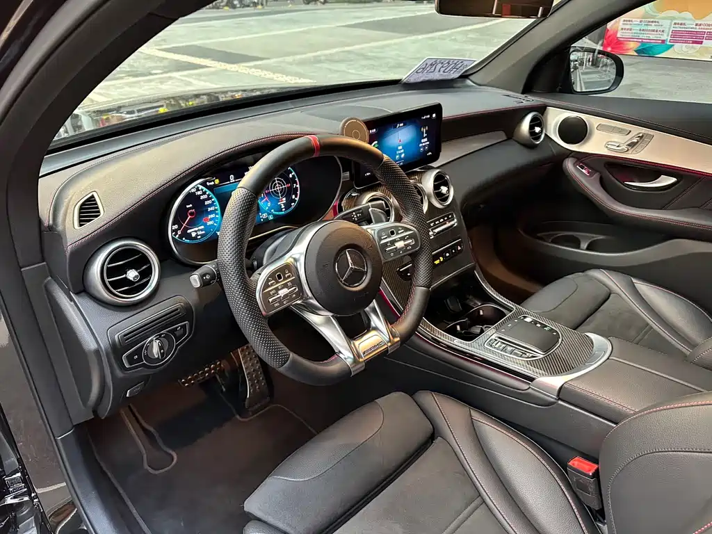 Mercedes-Benz GLC AMG 2022