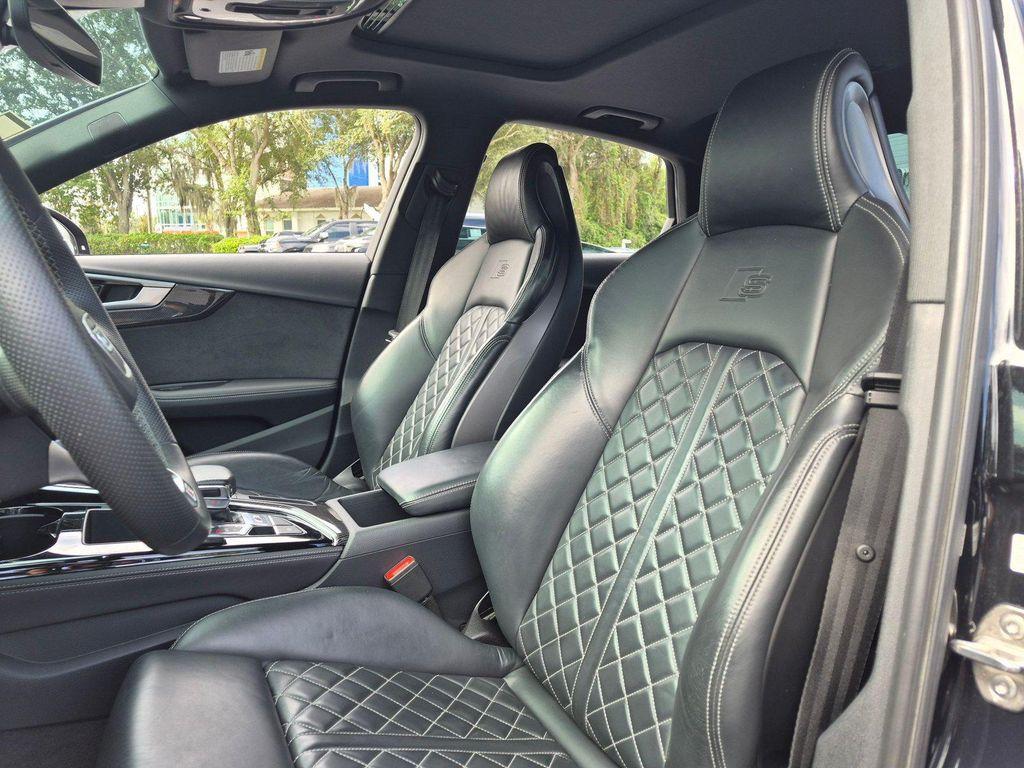 Audi S4 2023