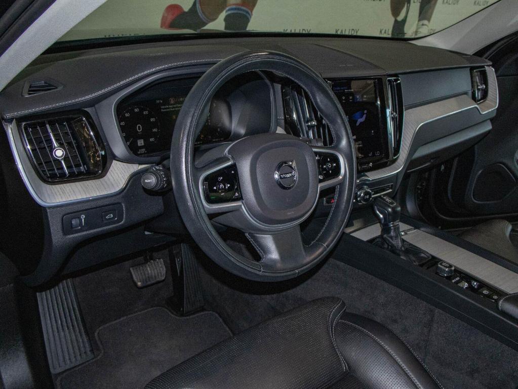 Volvo XC60 2021