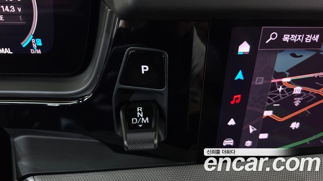 Porsche Cayenne 2025