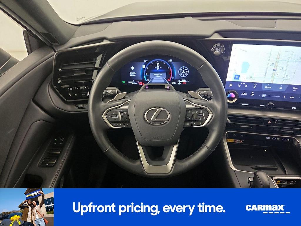 Lexus TX 2025