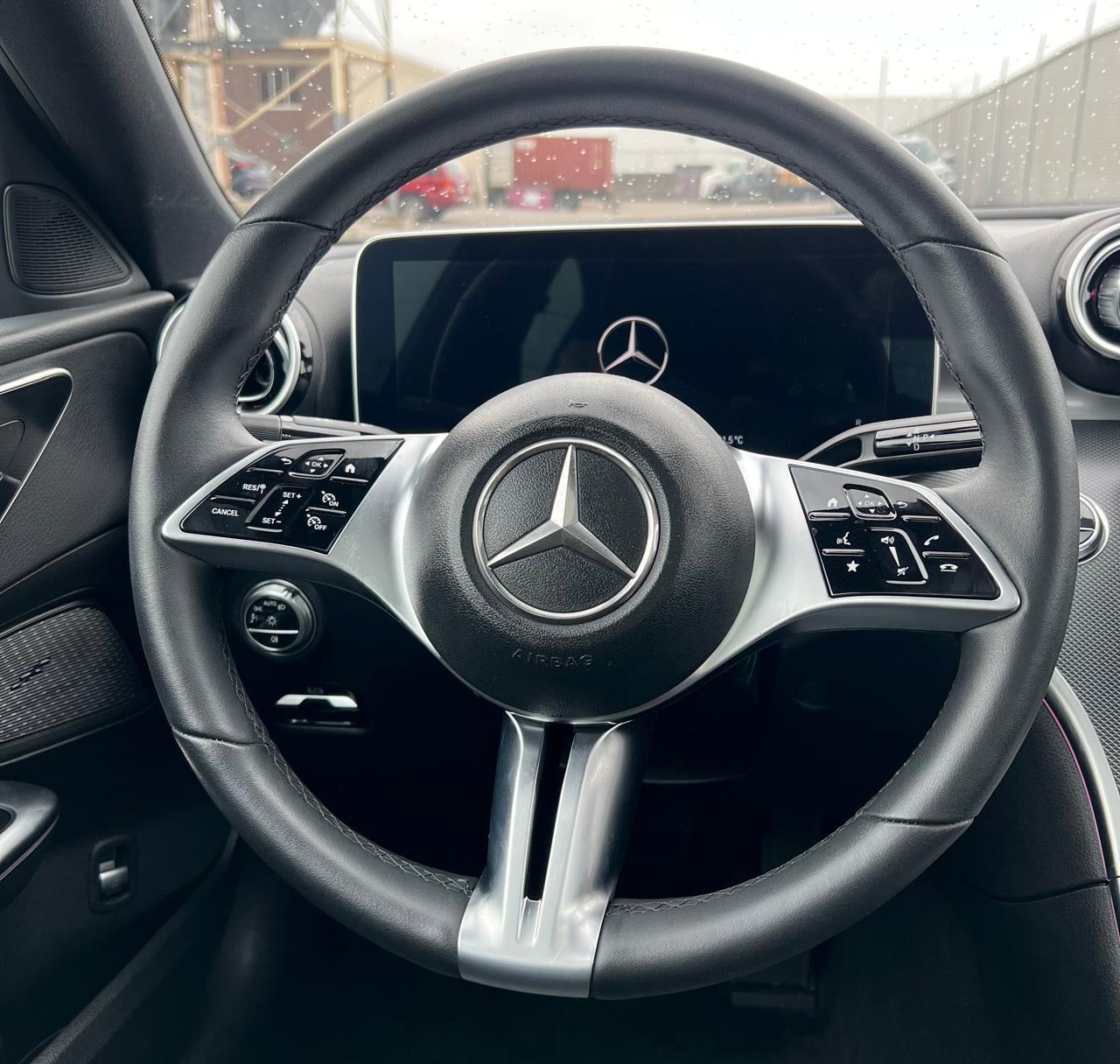 Mercedes-Benz C-Класс 2023