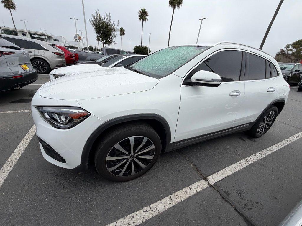 Mercedes-Benz GLA 250 2022