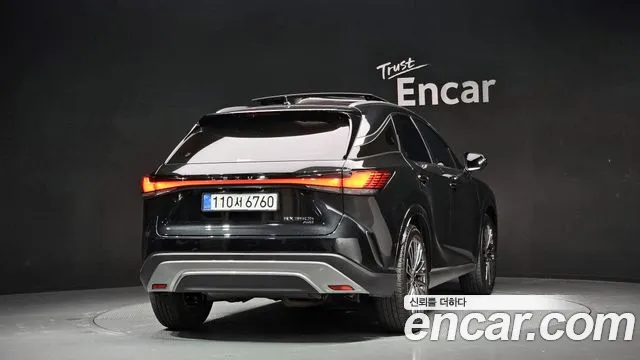 Lexus RX 2025