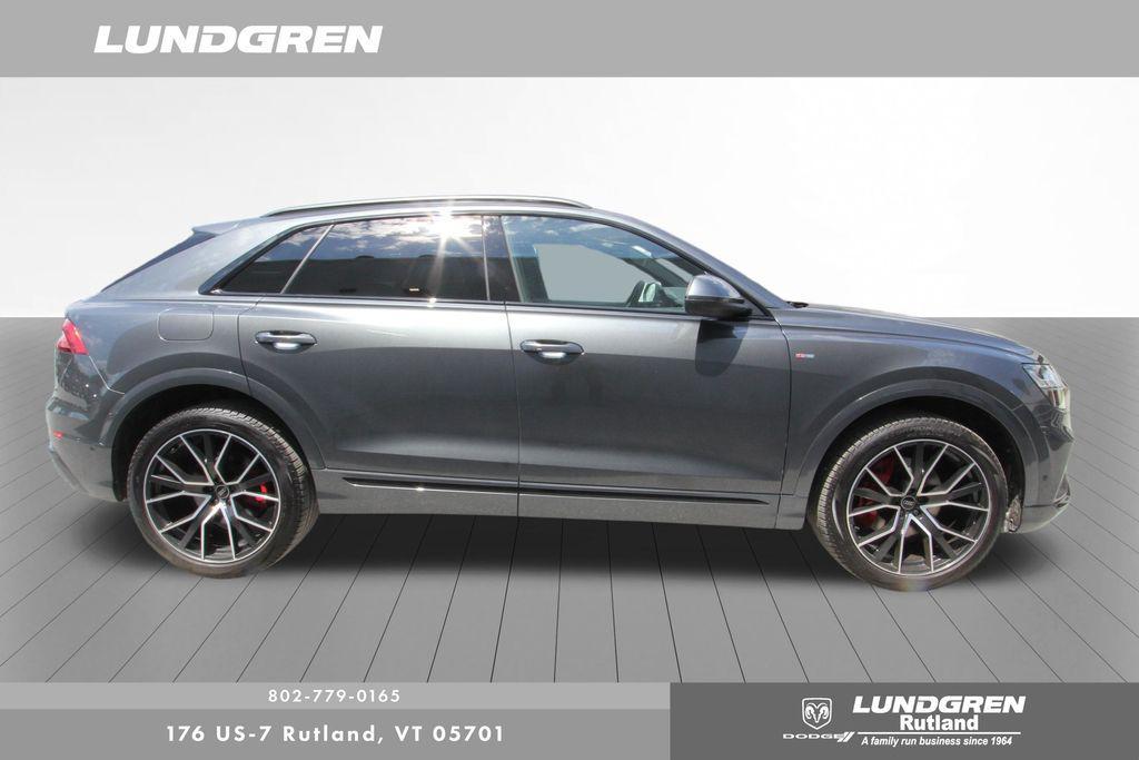 Audi Q8 2021