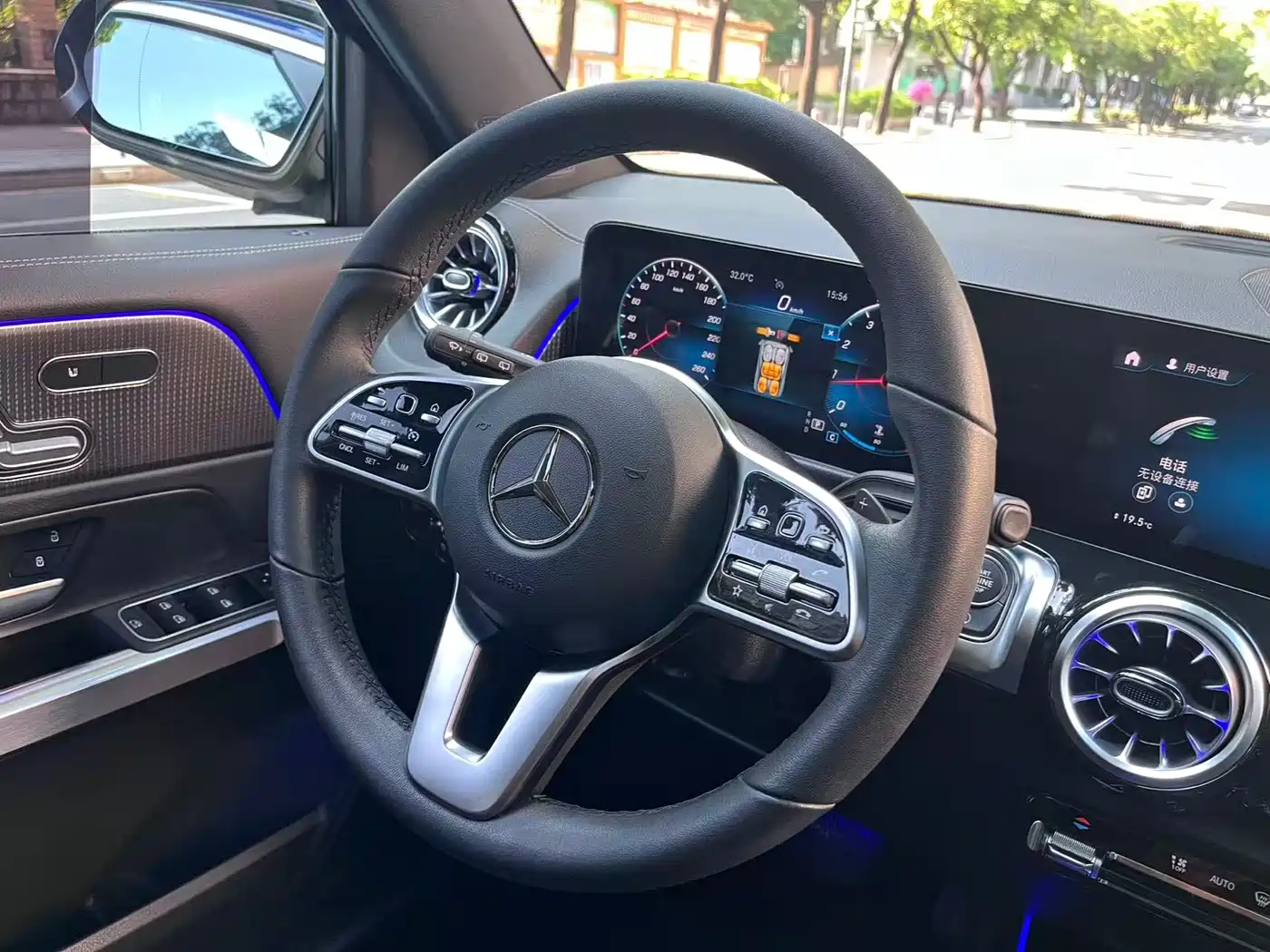 Mercedes-Benz GLB 2021
