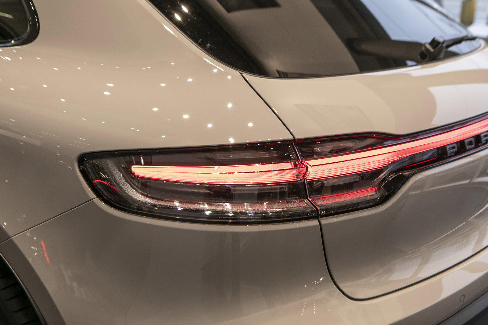 Porsche Macan 2024