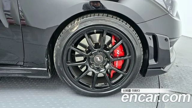 Hyundai Veloster 2021