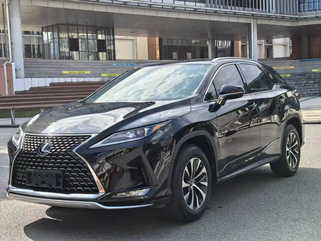 Lexus RX 2021