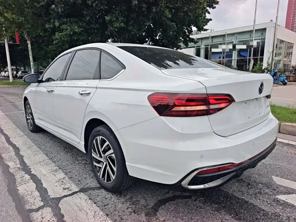 Volkswagen Lavida 2025