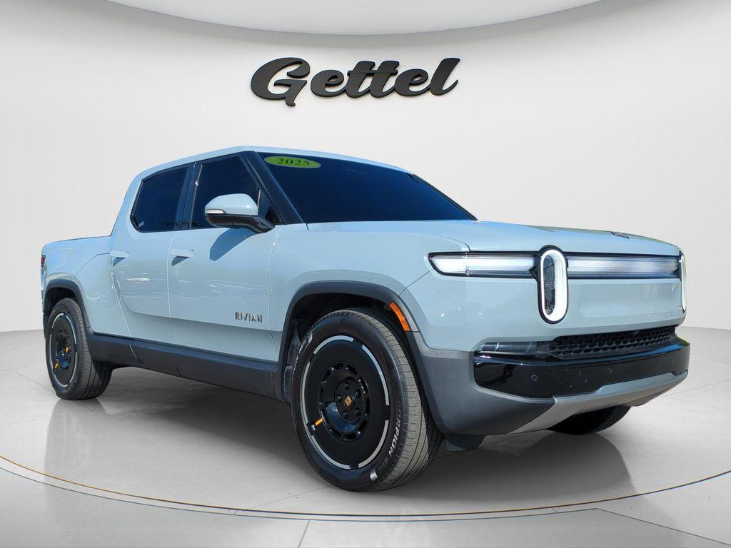 Rivian R1T 2025