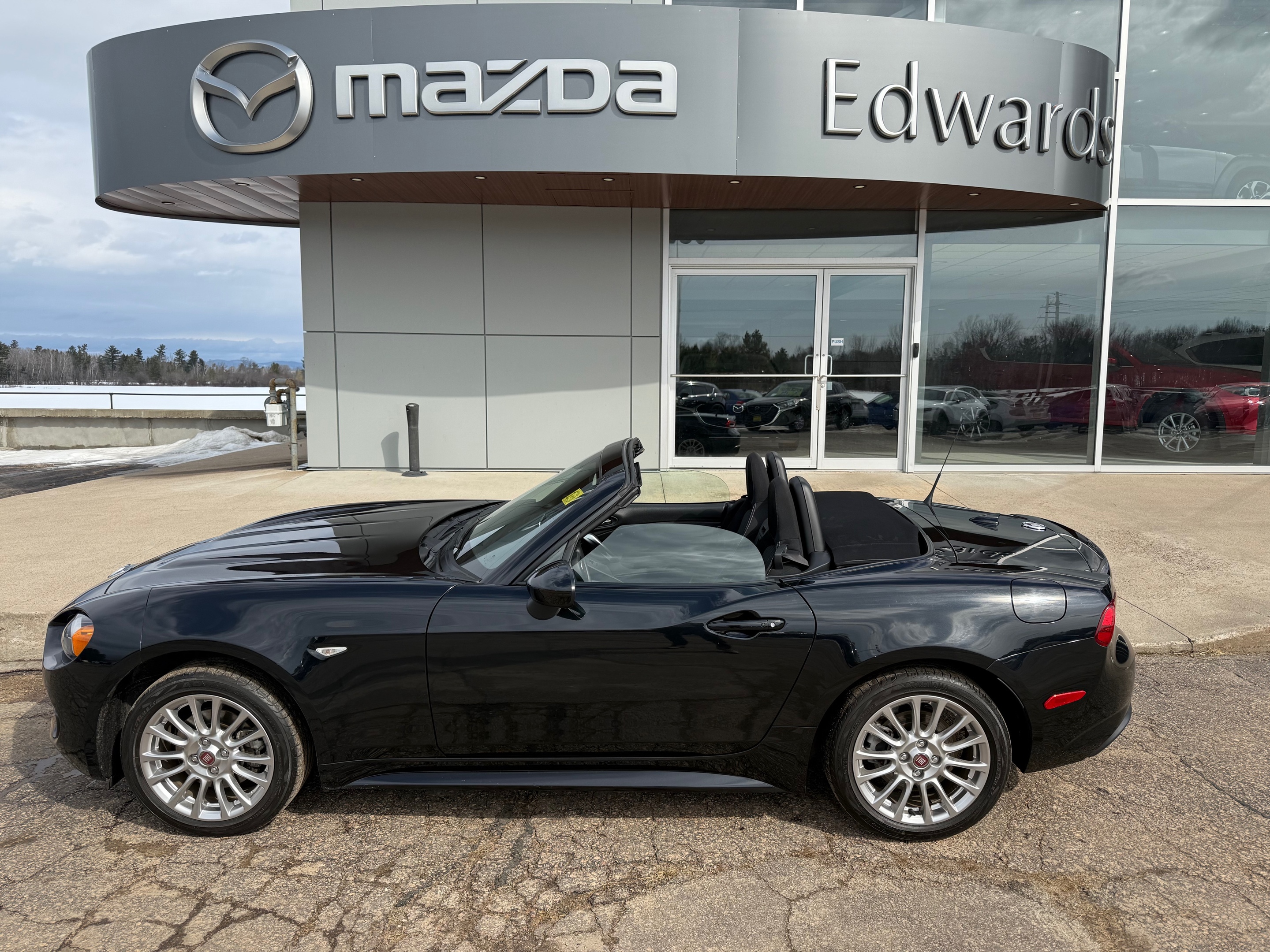 Fiat 124 Spider 2020