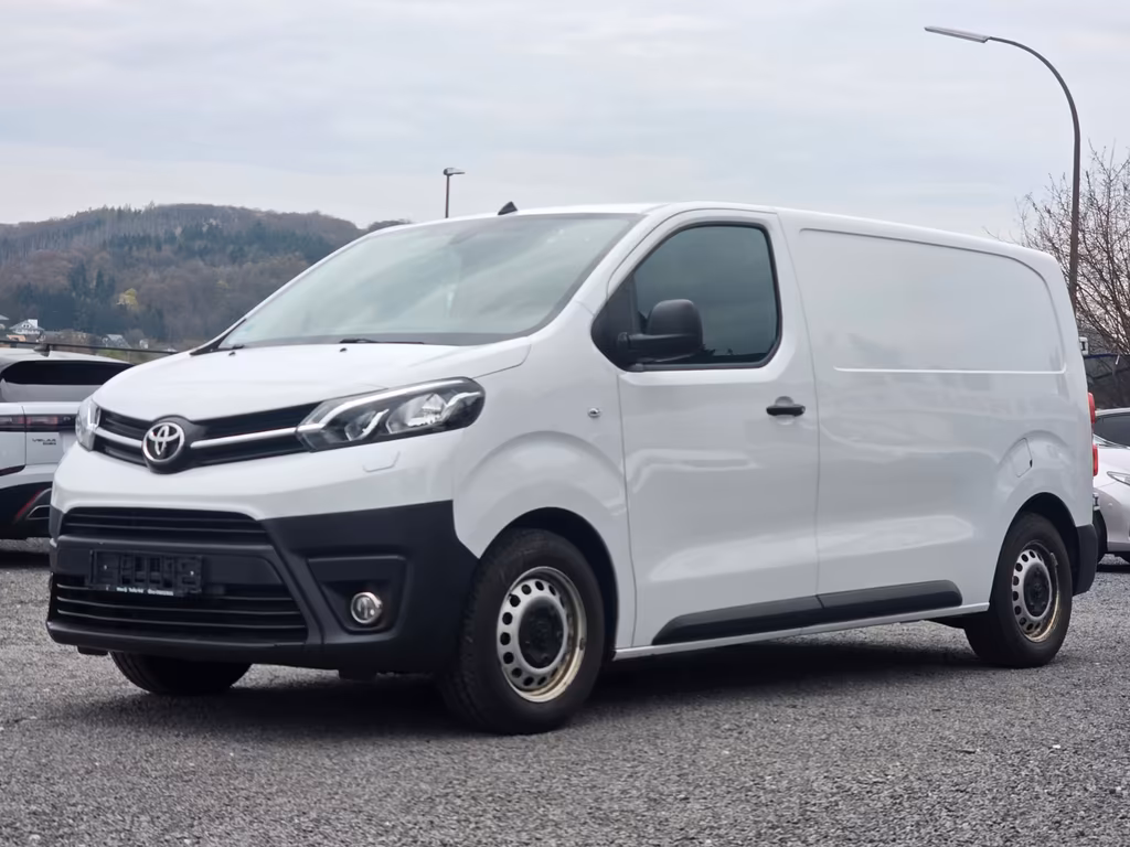 Toyota PROACE (VERSO) 2023