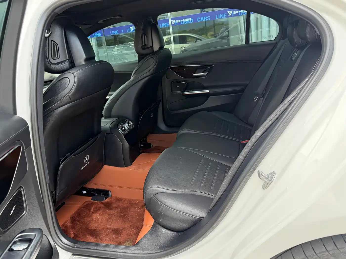 Mercedes-Benz C-Класс 2023