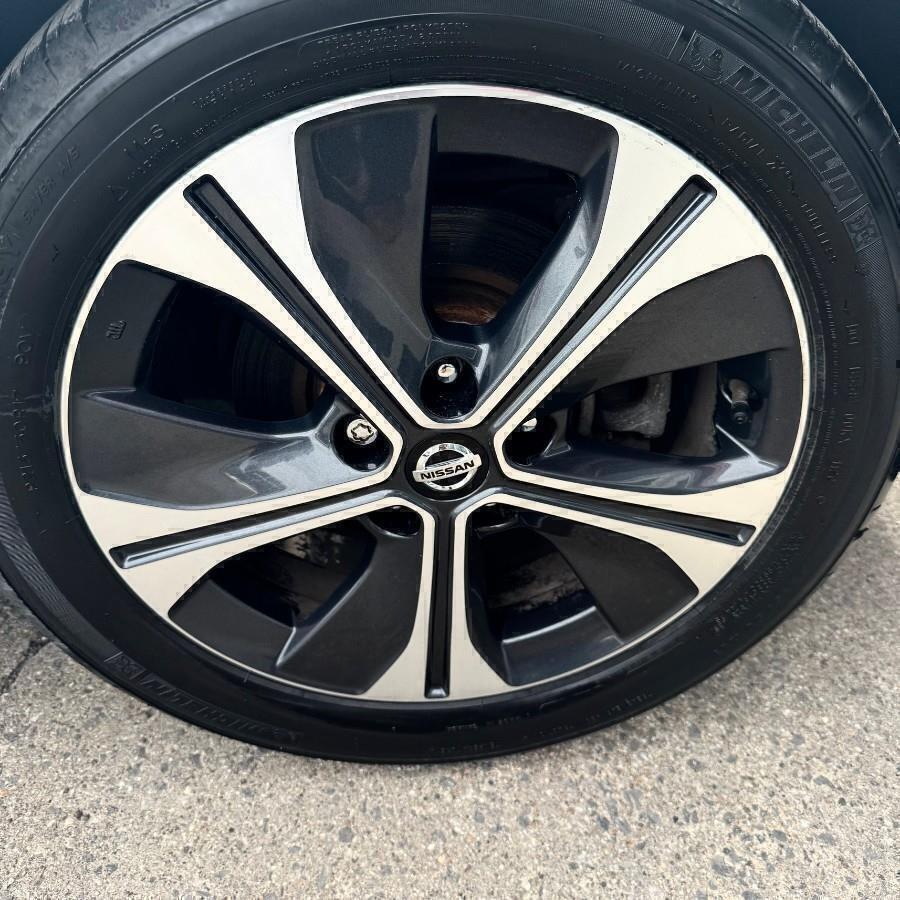 Nissan Leaf 2021